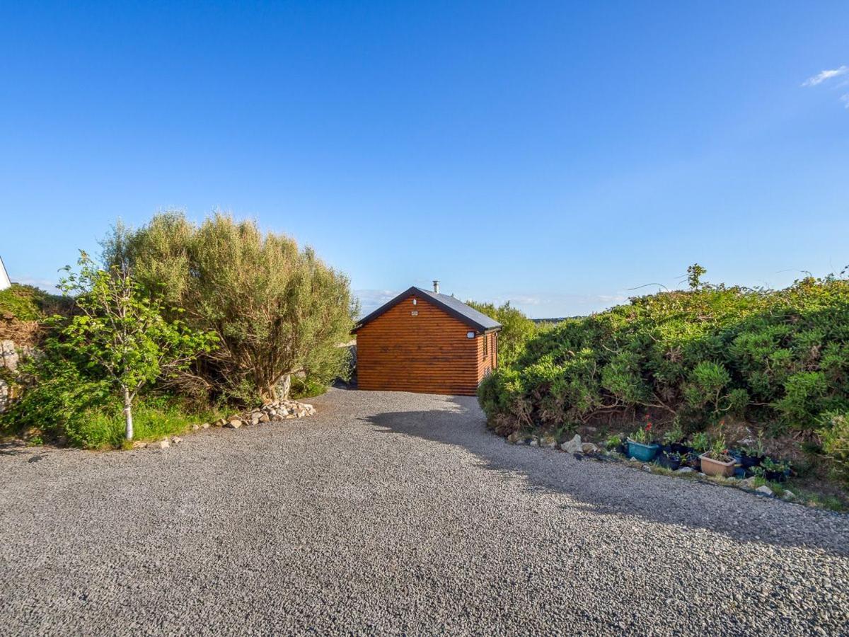 Seaside Log Cabin, Carna Exterior foto